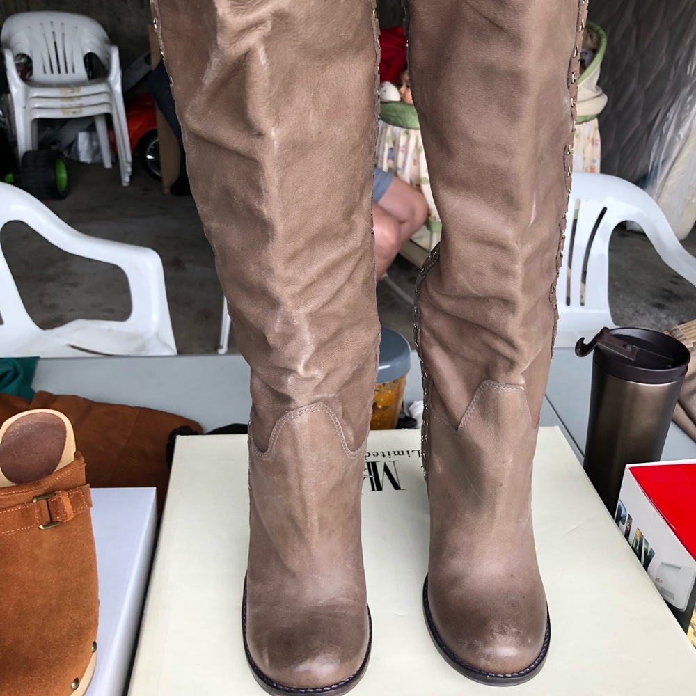 Mia boots